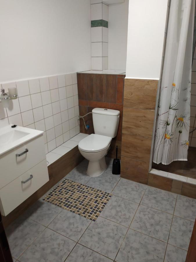U Kremilka Hotel Jicin Luaran gambar