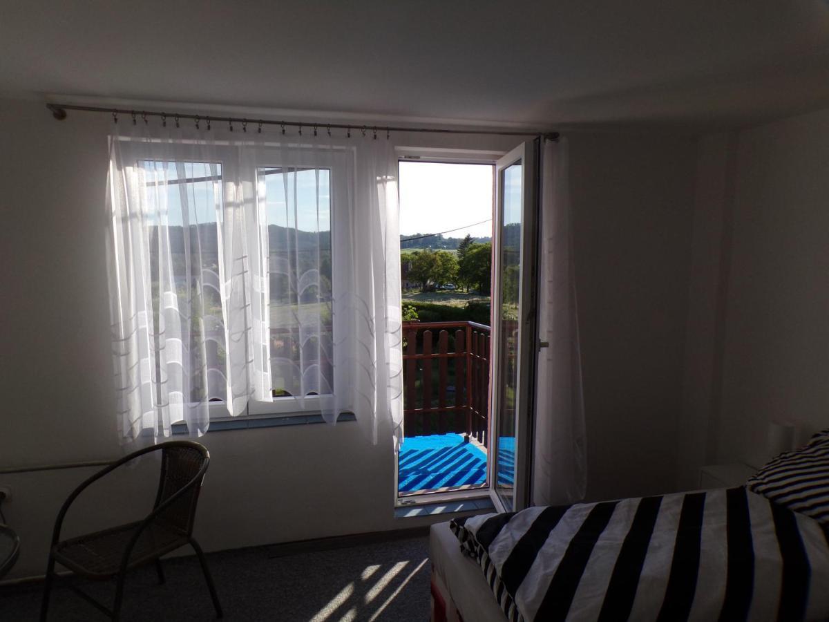 U Kremilka Hotel Jicin Luaran gambar
